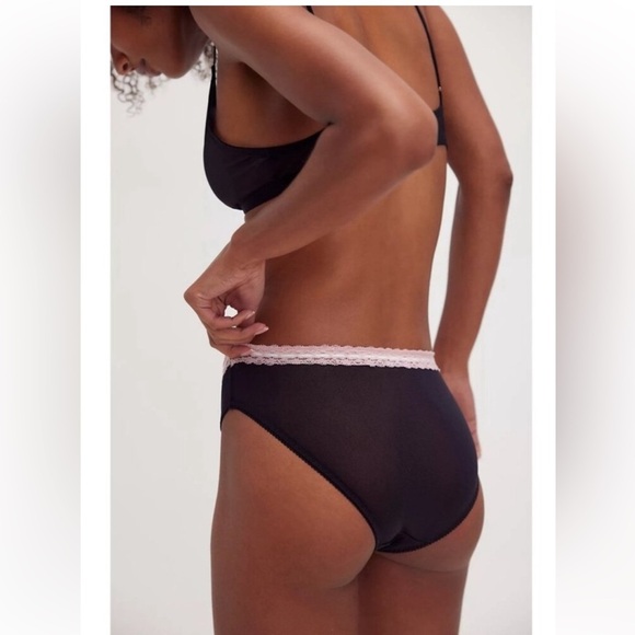 Free People Intimately So Sweet Bikini Black Combo Size Medium NWT - Picture 2 of 8